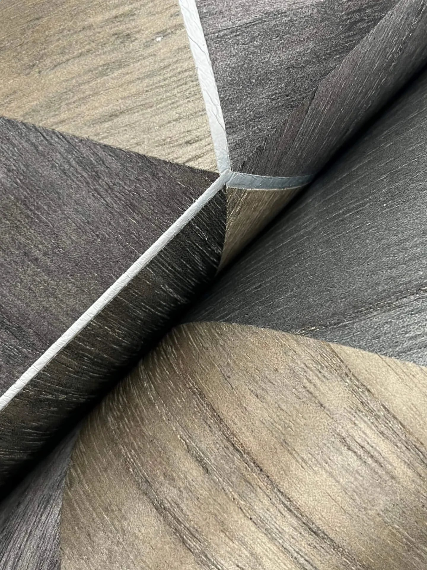 Ronald Redding Hexagram Wood Veneer wallpaper, color Smoke, SKU HO2103GV