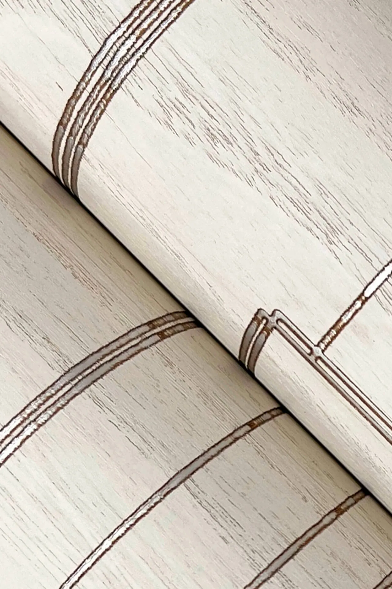 Ronald Redding Inlay Line - White Wallpaper | Buy Online Ronald Redding Inlay Line wallpaper, color White, SKU GV0257