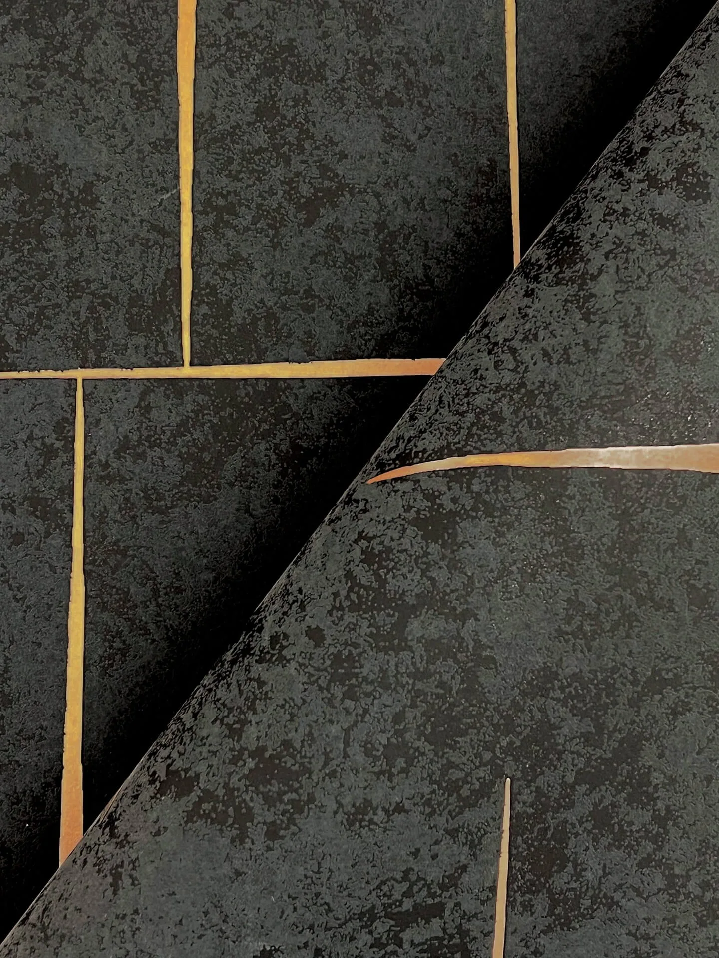Ronald Redding Malia - Gold & Black Wallpaper | Buy Online Ronald Redding Malia wallpaper, color Gold & Black, SKU ZA8054