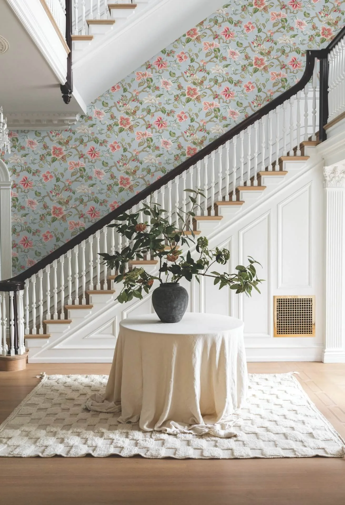 Ronald Redding Marguerite Vine - Blue Wallpaper | Buy Online Ronald Redding Marguerite Vine wallpaper, color Blue, SKU GT4512