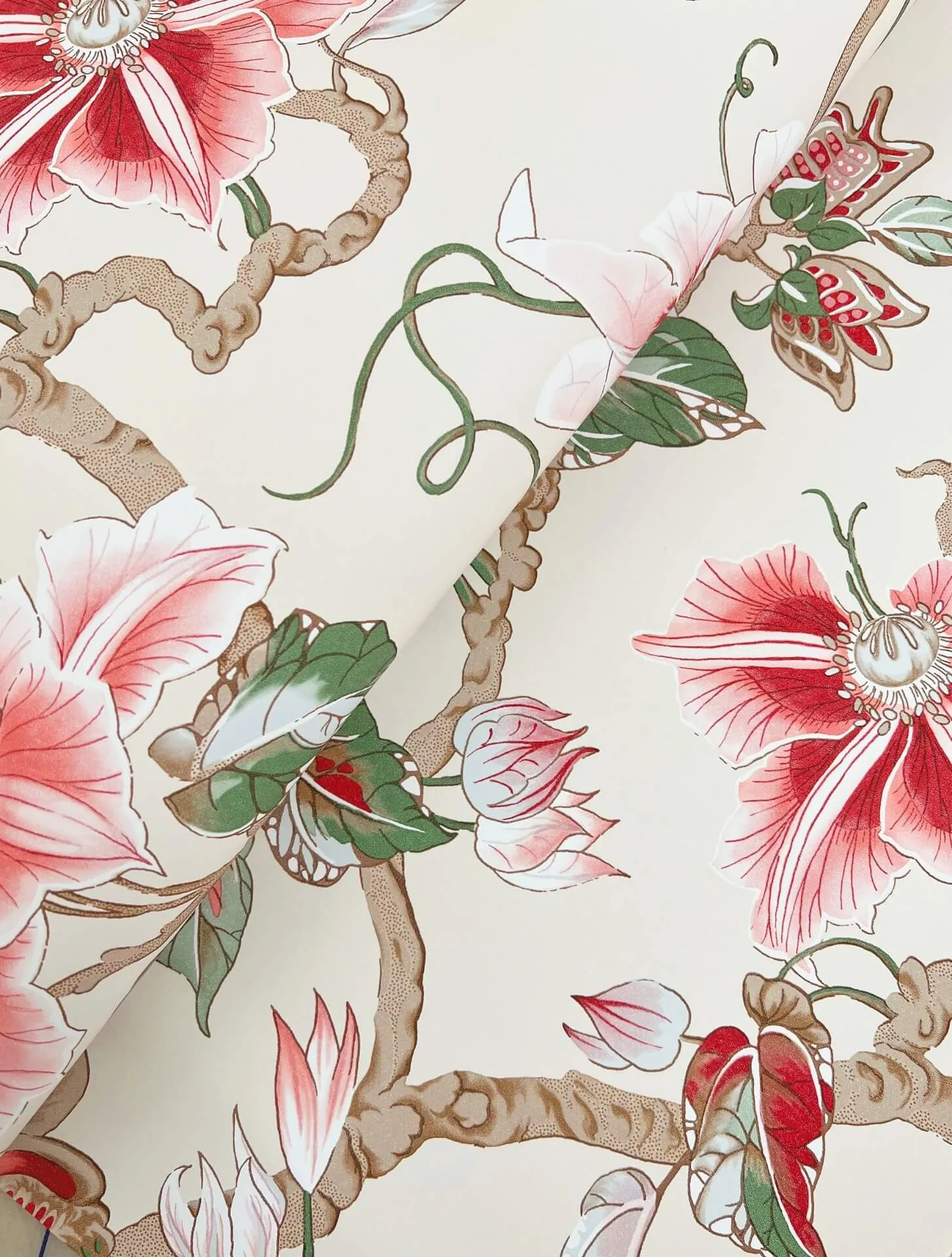 Ronald Redding Marguerite Vine wallpaper, color Cream, SKU GT4513