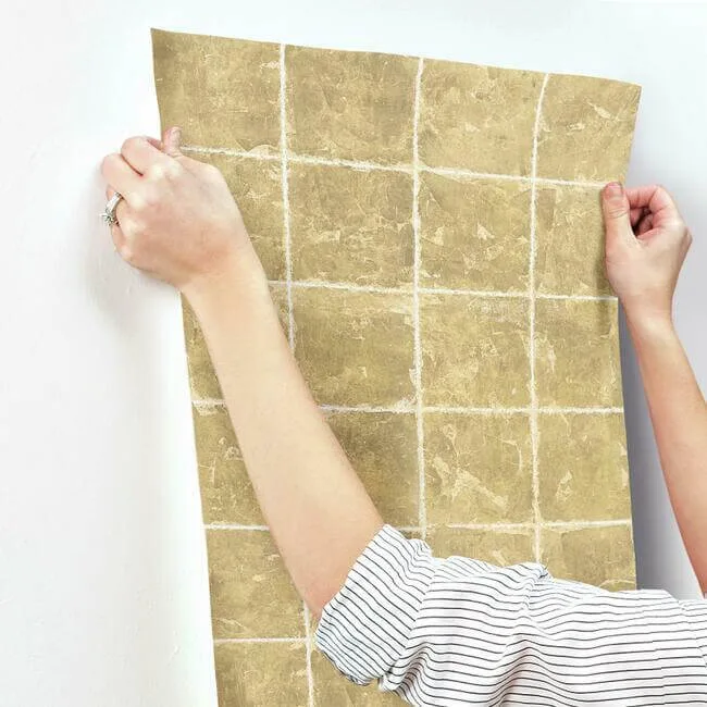 Ronald Redding Metal Leaf Squares - Gold Wallpaper | Buy Online Ronald Redding Metal Leaf Squares wallpaper, color Gold, SKU KT2102