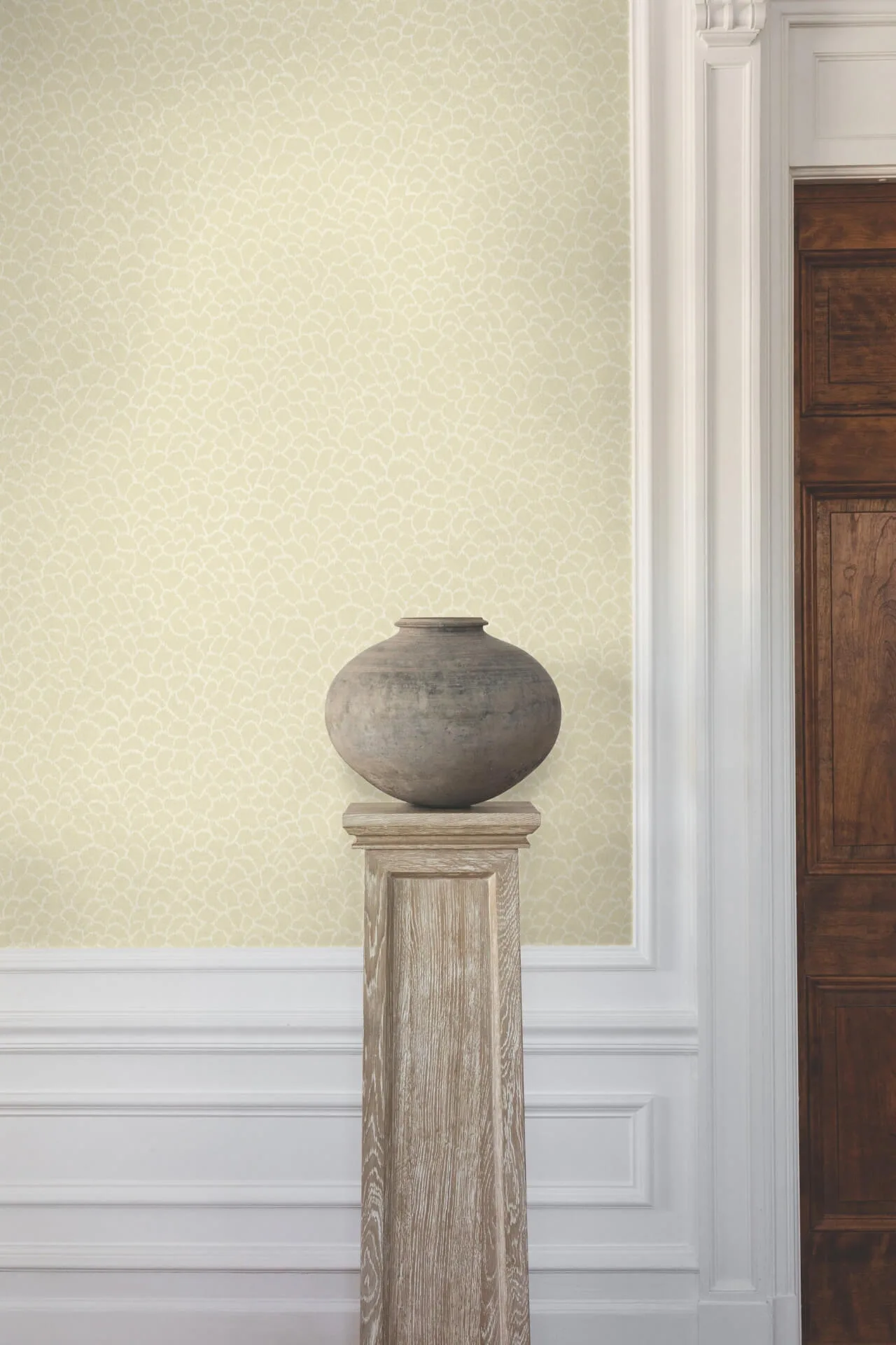 Ronald Redding Nadie - Camel Wallpaper | Buy Online Ronald Redding Nadie wallpaper, color Camel, SKU GT4571