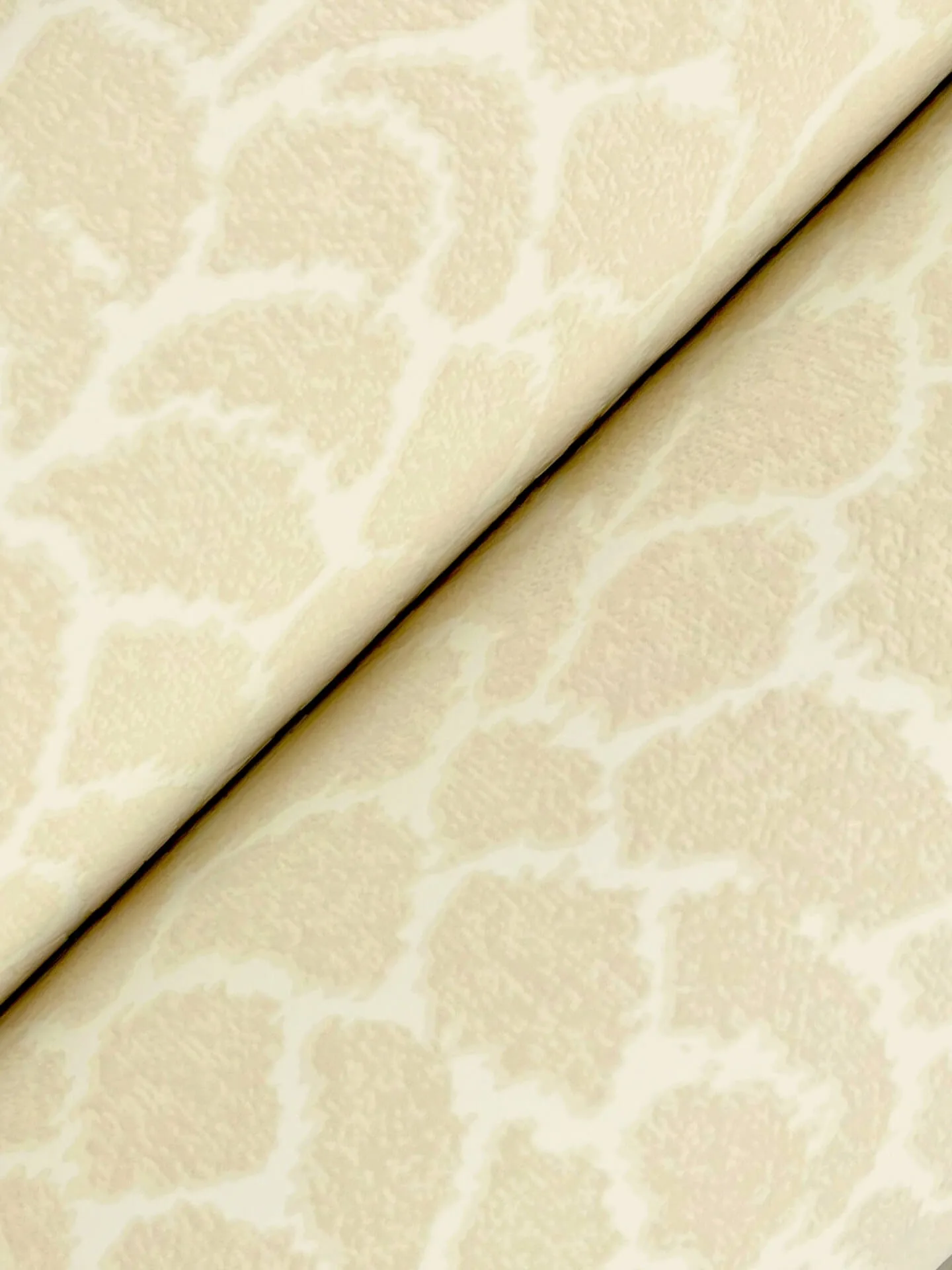 Ronald Redding Nadie - Camel Wallpaper | Buy Online Ronald Redding Nadie wallpaper, color Camel, SKU GT4571