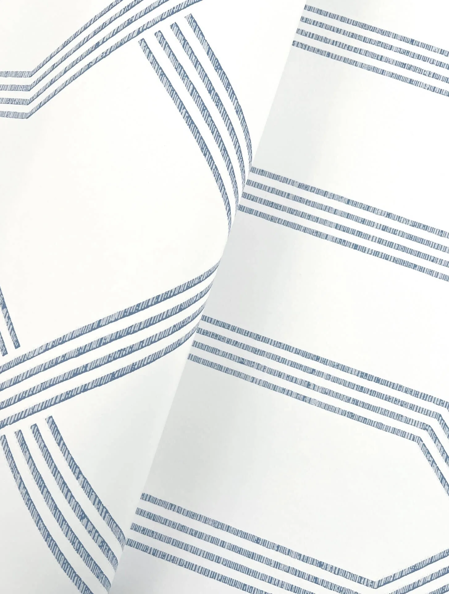 Ronald Redding Palisade - Blue Wallpaper | Buy Online Ronald Redding Palisade wallpaper, color Blue, SKU GT4553