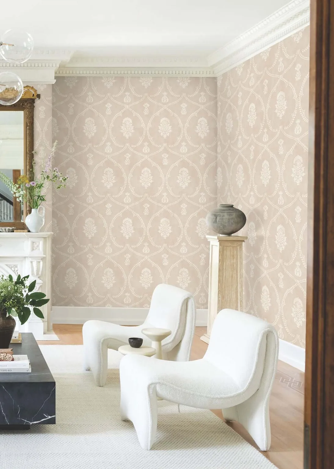 Ronald Redding Royal Damask wallpaper, color Blush, SKU MX9646