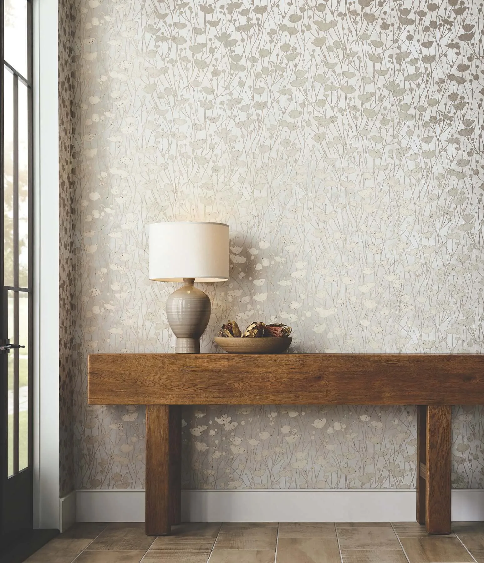 Ronald Redding Shimmering Poppies wallpaper, color White & Gold, SKU ZA8069