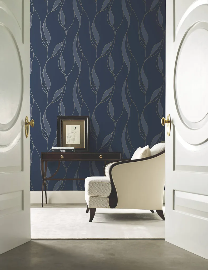 Ronald Redding Society Hill wallpaper, color Navy, SKU VR1548