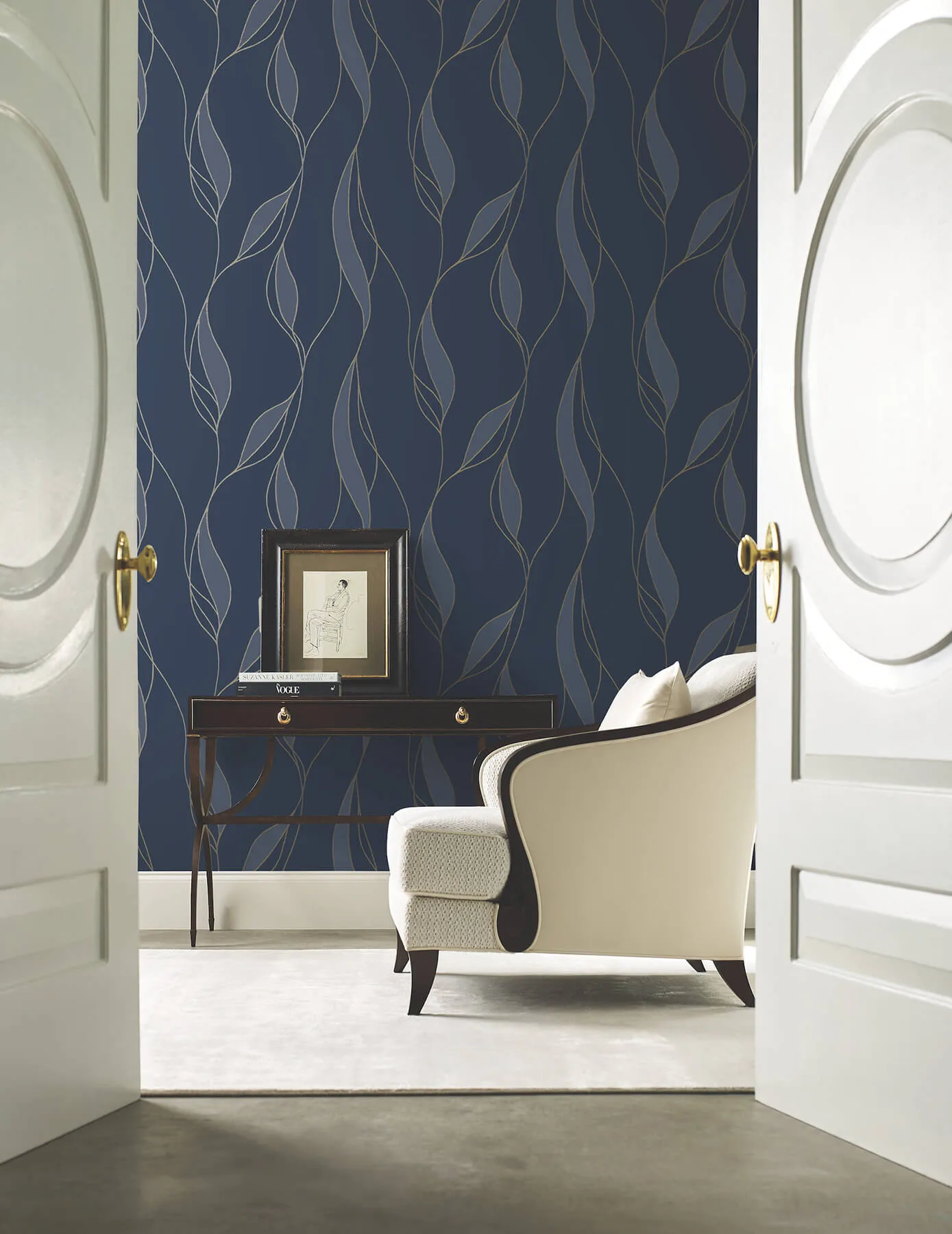 Ronald Redding Society Hill wallpaper, color Navy, SKU VR1548