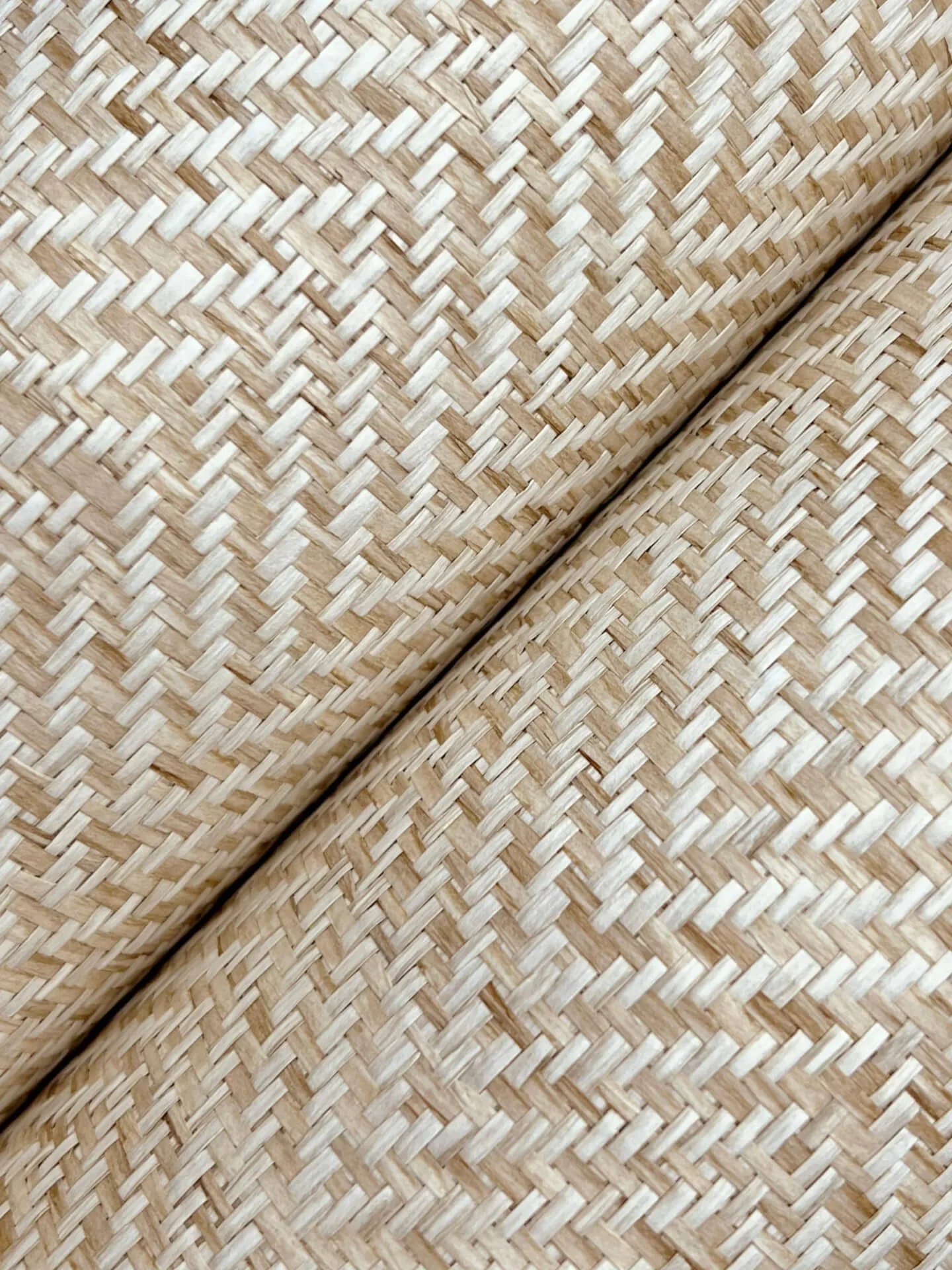 Ronald Redding Tailored Weave wallpaper, color Camel, SKU GV0193