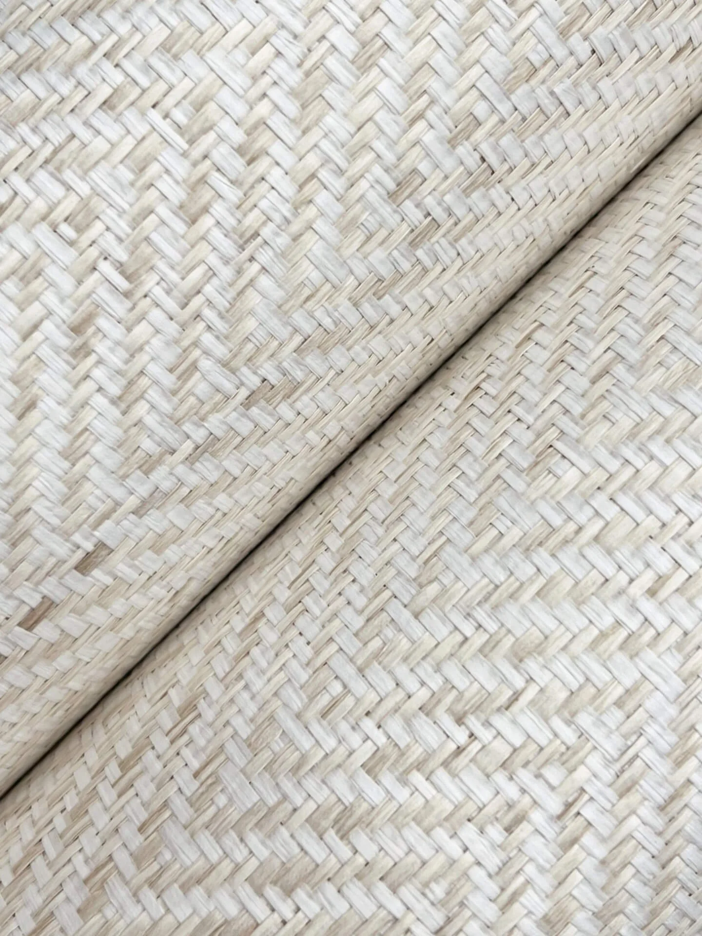 Ronald Redding Tailored Weave wallpaper, color White, SKU GV0194