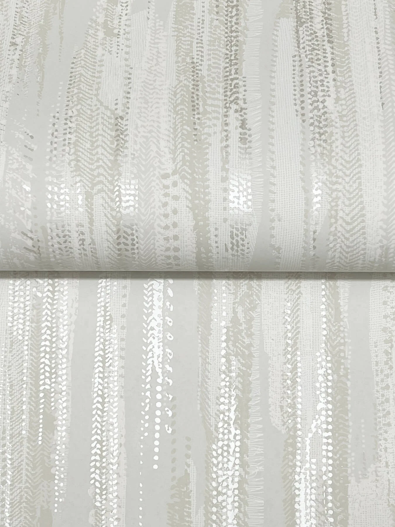 Ronald Redding Tribeca wallpaper, color Dove, SKU VR1525
