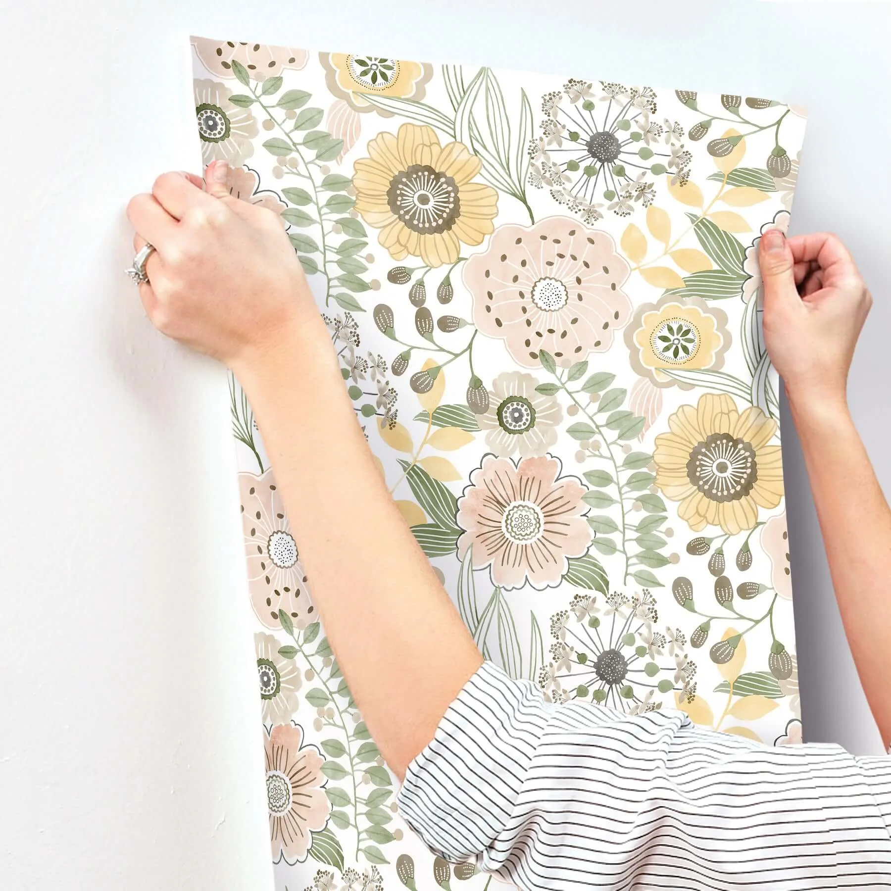 York Wallcoverings Artistic Bouquet wallpaper, color Coral & Lemon, SKU ZM2895
