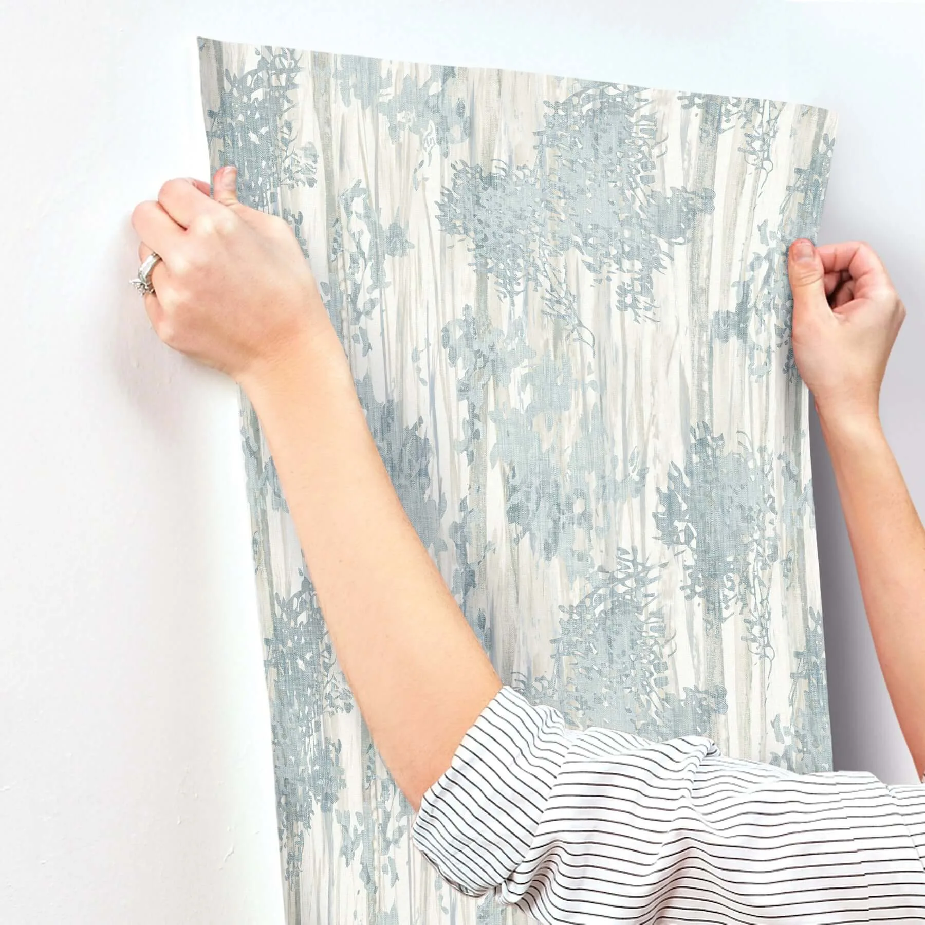 York Wallcoverings Aspen Grove - Blue Wallpaper | Buy Online York Wallcoverings Aspen Grove wallpaper, color Blue, SKU GN2602