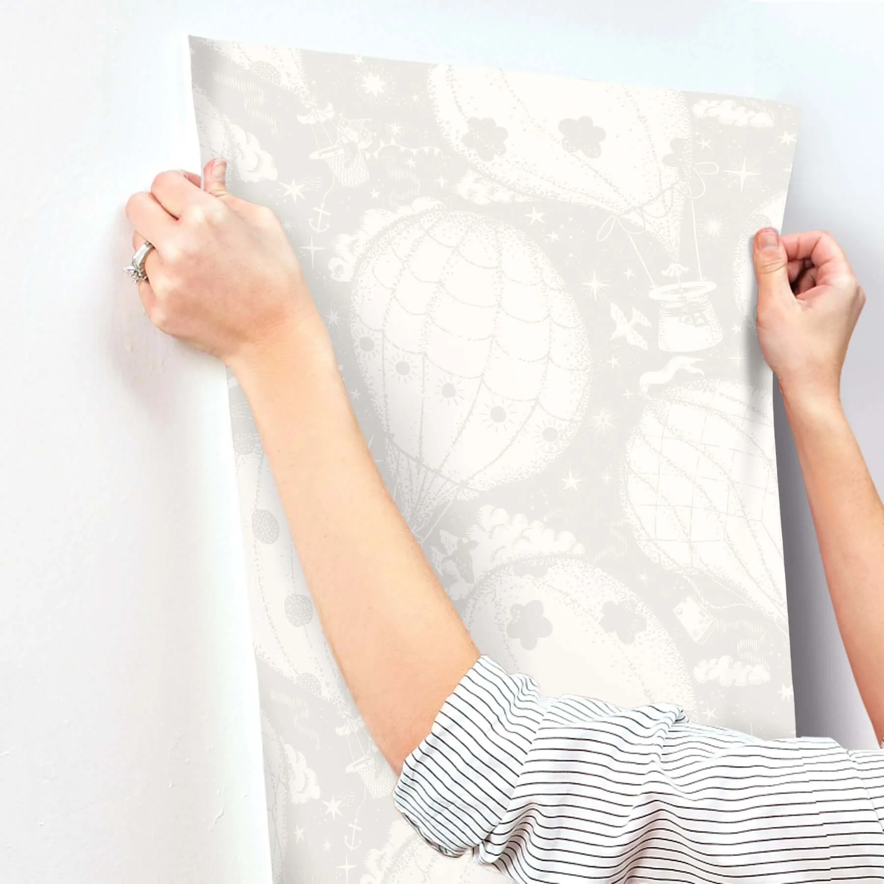 York Wallcoverings Ballongerna - Grey Wallpaper | Buy Online York Wallcoverings Ballongerna wallpaper, color Grey, SKU MB29001