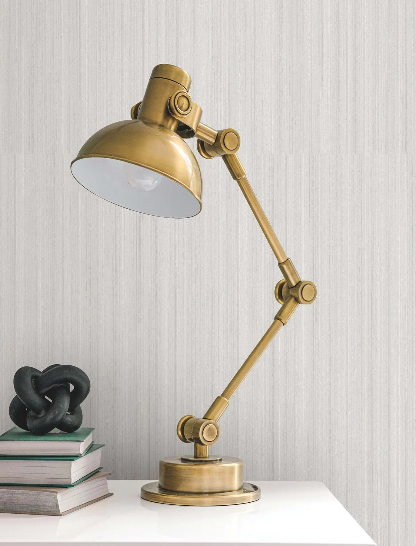 York Wallcoverings Camden wallpaper, color Platinum, SKU UD2537N