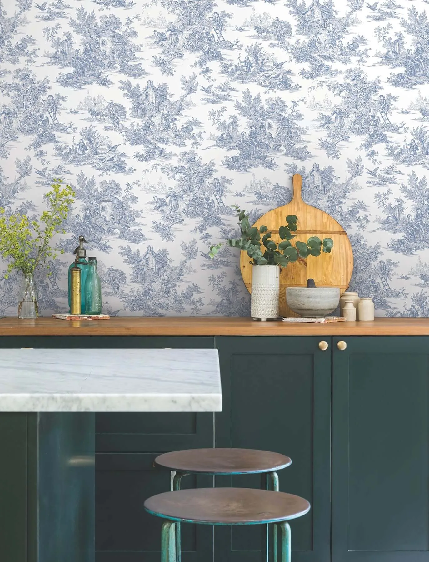 York Wallcoverings Campagne Toile wallpaper, color Blue & White, SKU AT4229