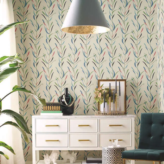 York Wallcoverings Chloe Vine wallpaper, color Savanna, SKU GO8326