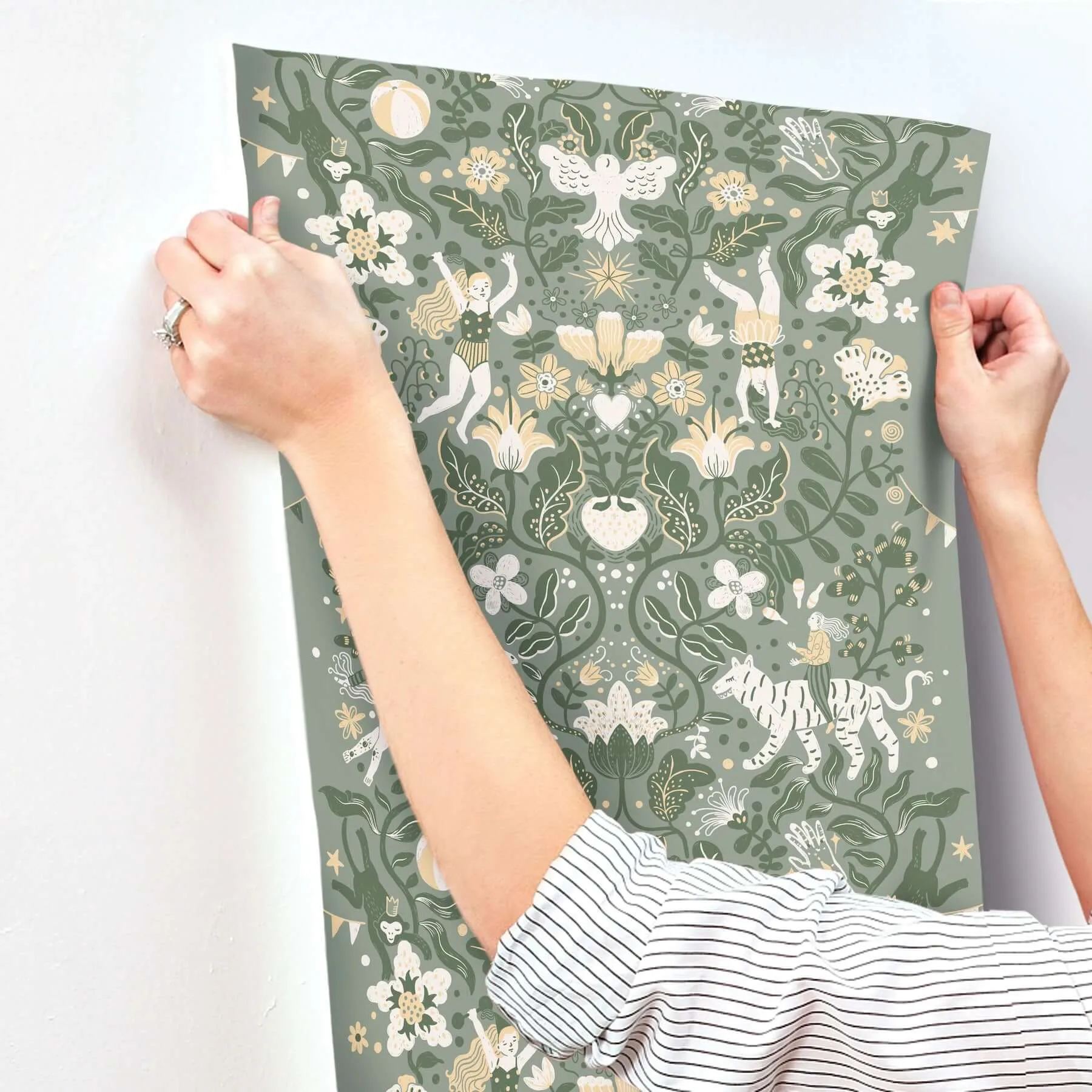 York Wallcoverings Cirkus wallpaper, color Sea Green, SKU MB29027