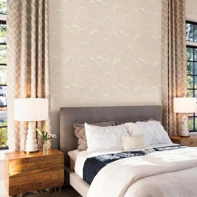 York Wallcoverings Enchanted wallpaper, color Cream, SKU DN3708