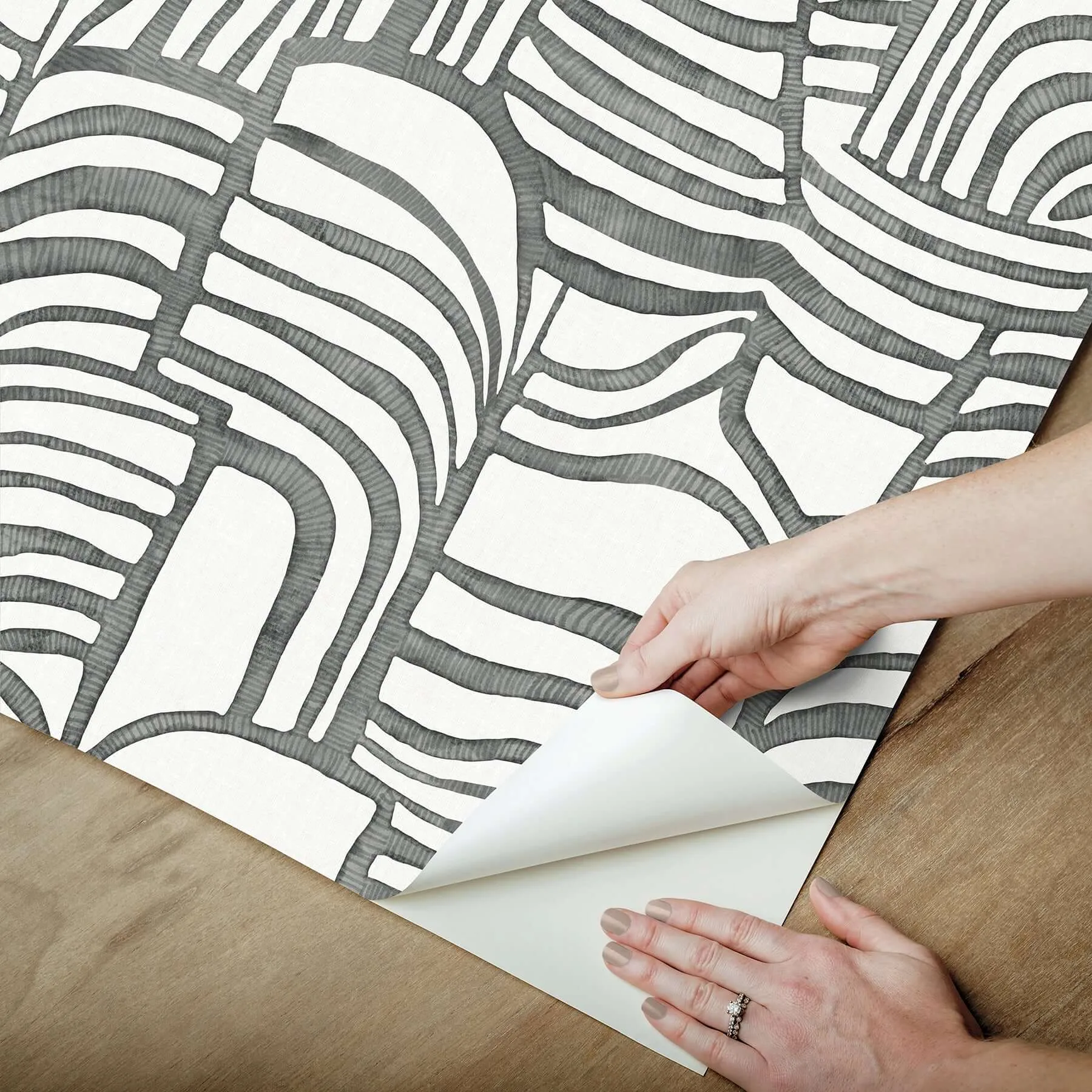 York Wallcoverings Featherwork - Black & White Wallpaper | Buy Online York Wallcoverings Featherwork wallpaper, color Black & White, SKU PSW1656RL