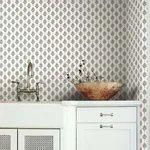 York Wallcoverings French Scallop wallpaper, color Grey, SKU CV4457