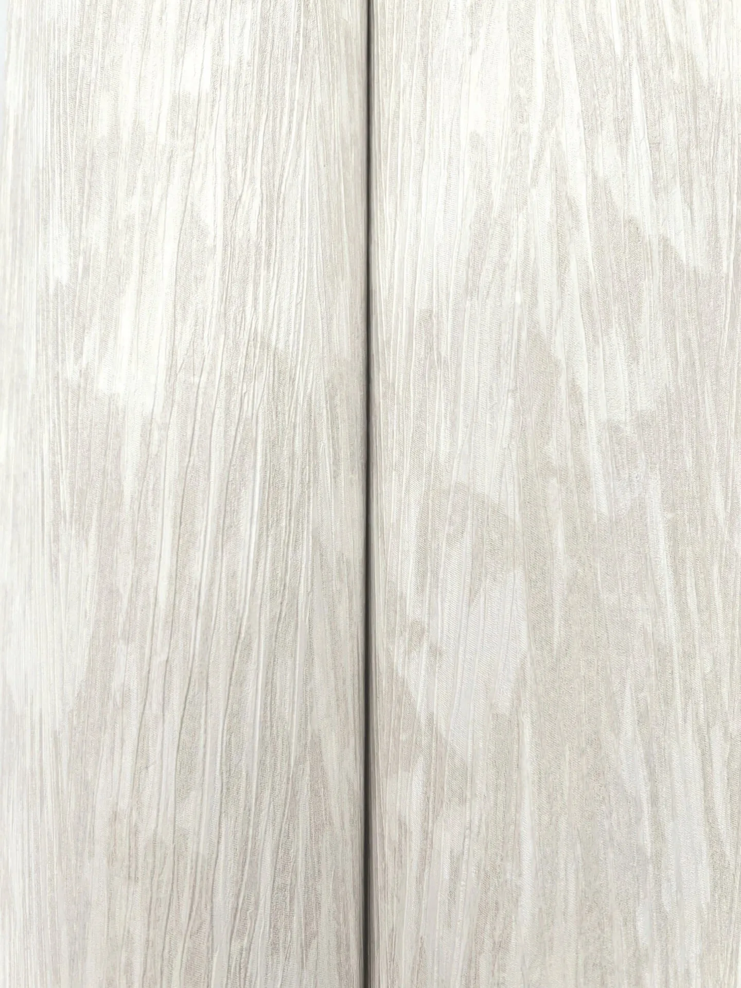 York Wallcoverings Gilded Plume wallpaper, color Light Cream, SKU FM1002