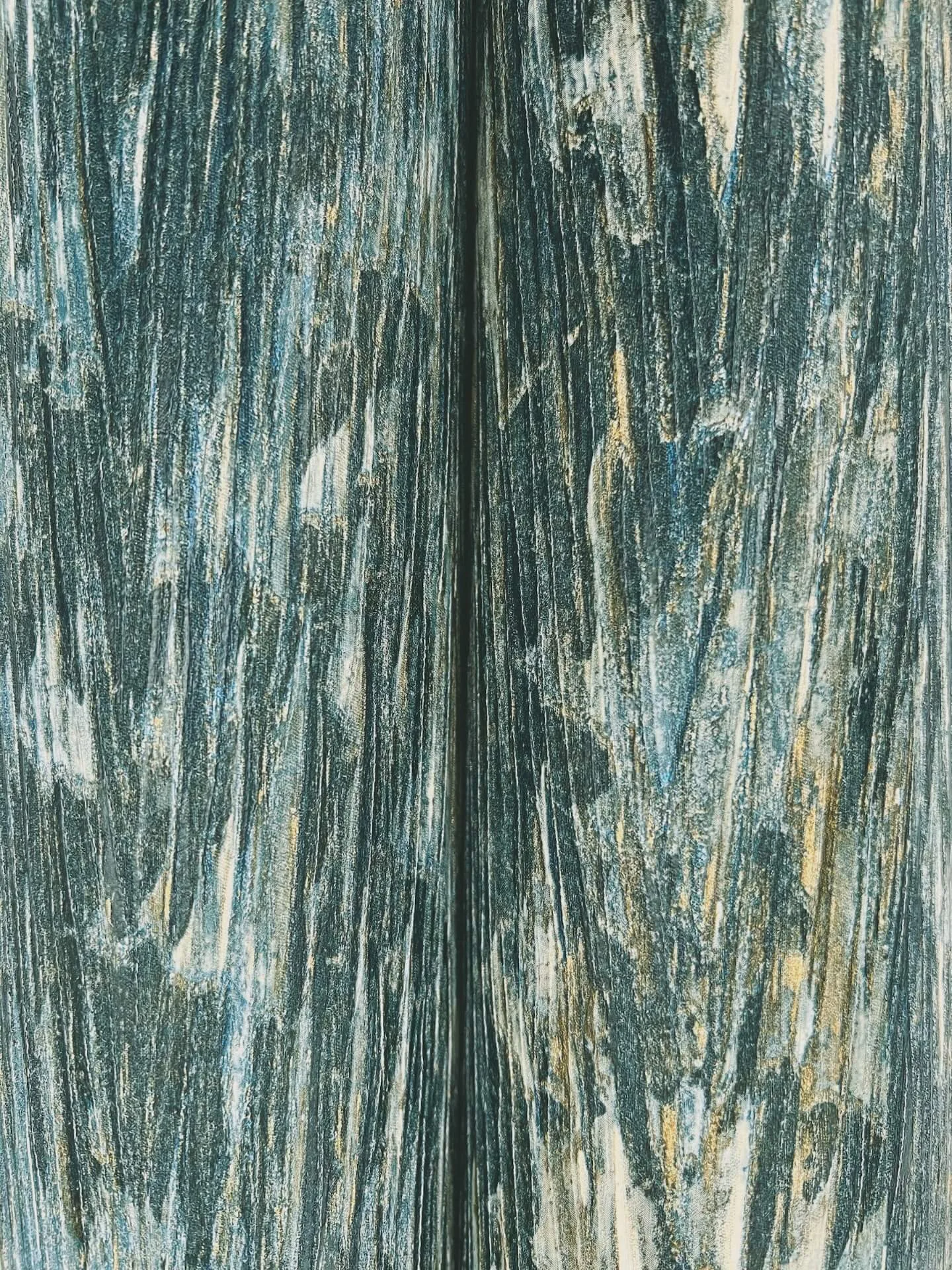 York Wallcoverings Gilded Plume - Teal Wallpaper | Buy Online York Wallcoverings Gilded Plume wallpaper, color Teal, SKU FM1001