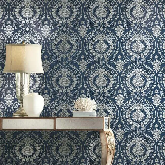 York Wallcoverings Imperial Damask wallpaper, color Navy & Silver, SKU DM4901