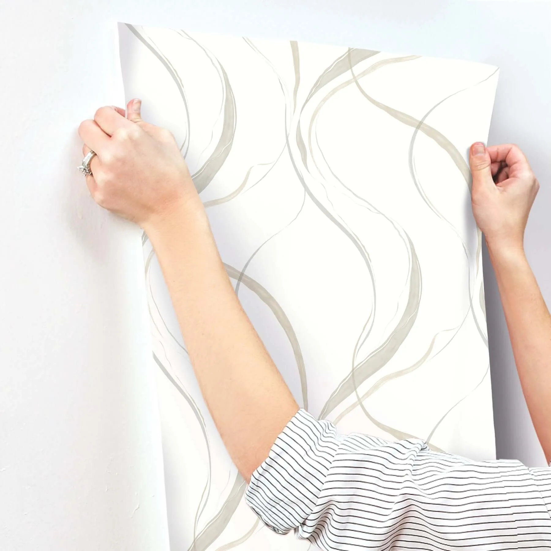 York Wallcoverings Ink Flow wallpaper, color Neutral, SKU FM1093