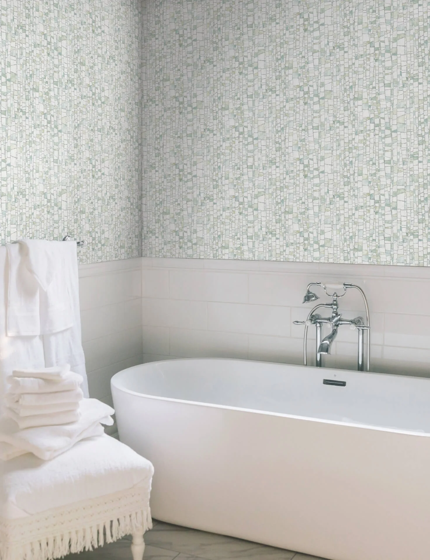 York Wallcoverings Kaleidoscopic wallpaper, color Green, SKU FM1084