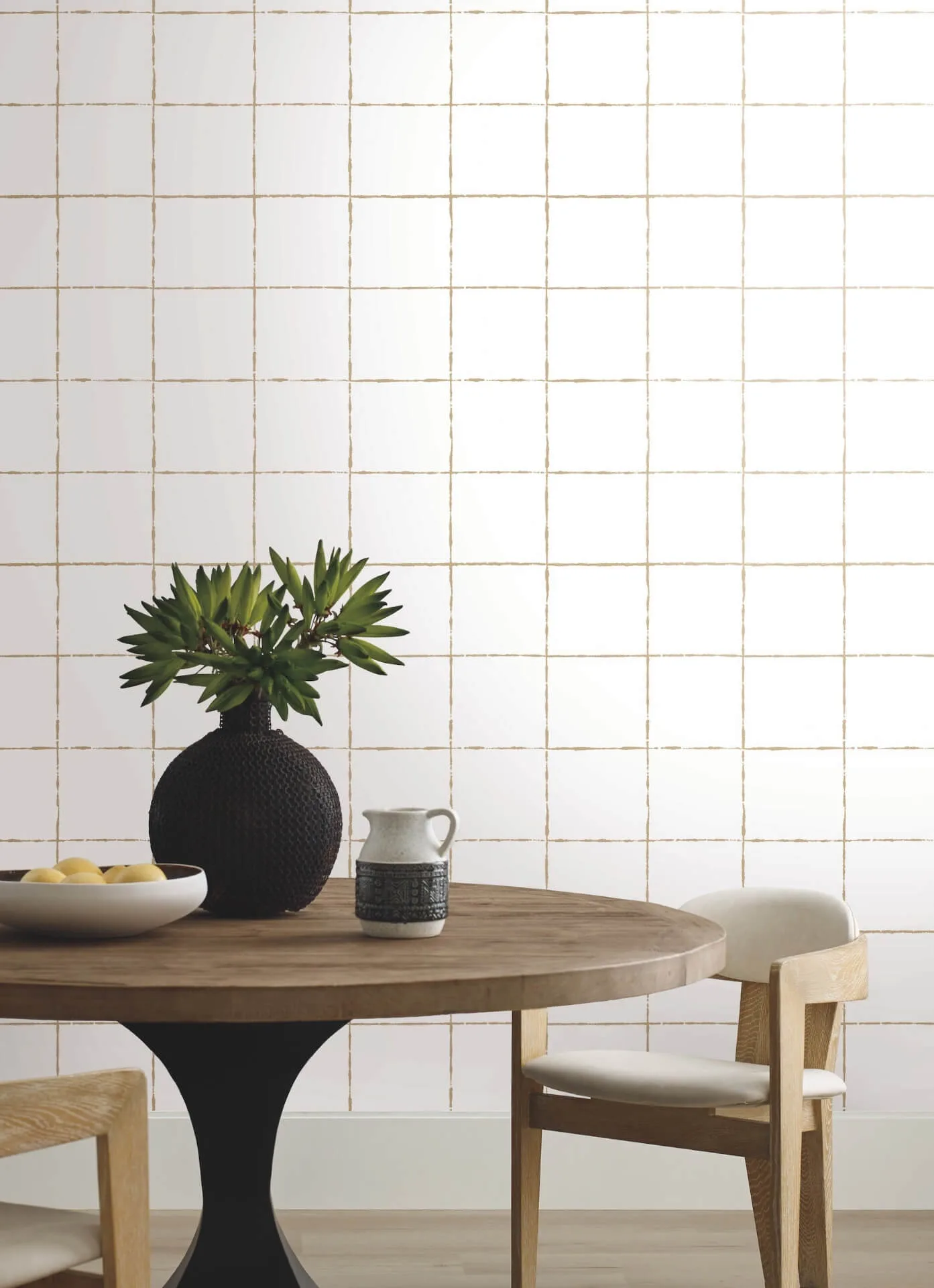 York Wallcoverings La Vitre Plaid wallpaper, color Gold, SKU ZM2853