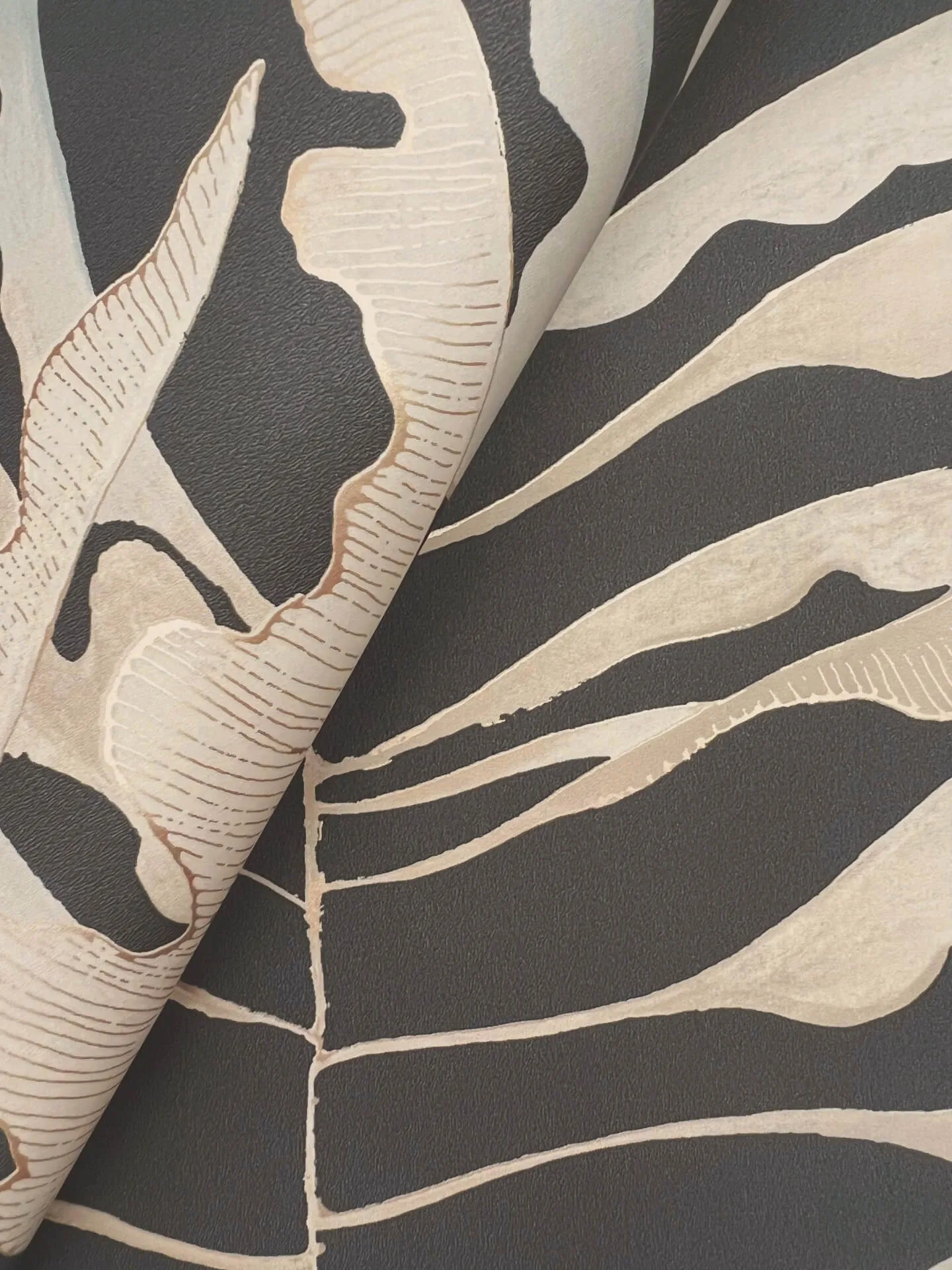York Wallcoverings Leaf Column - Black Wallpaper | Buy Online York Wallcoverings Leaf Column wallpaper, color Black, SKU FM1042