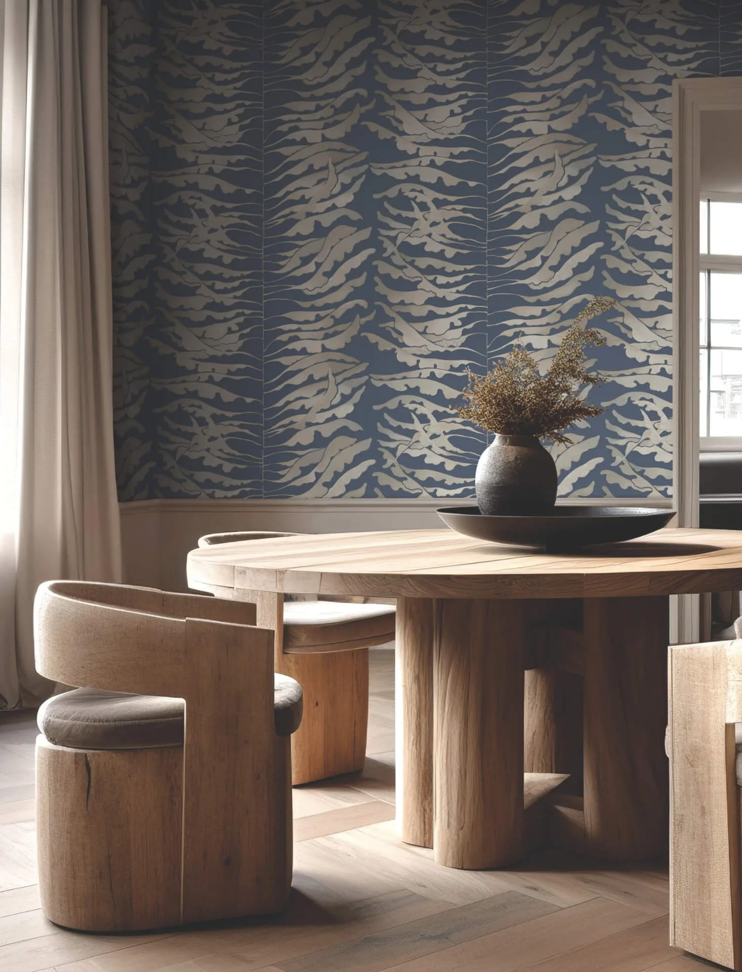 York Wallcoverings Leaf Column wallpaper, color Navy, SKU FM1043