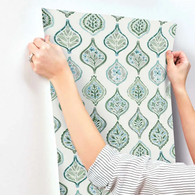 York Wallcoverings Marketplace Motif wallpaper, color Pale Grey & Green, SKU MN1851