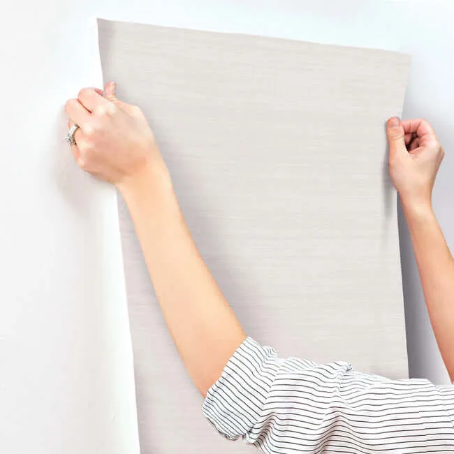 York Wallcoverings Milano Silk wallpaper, color Grey, SKU SI6849