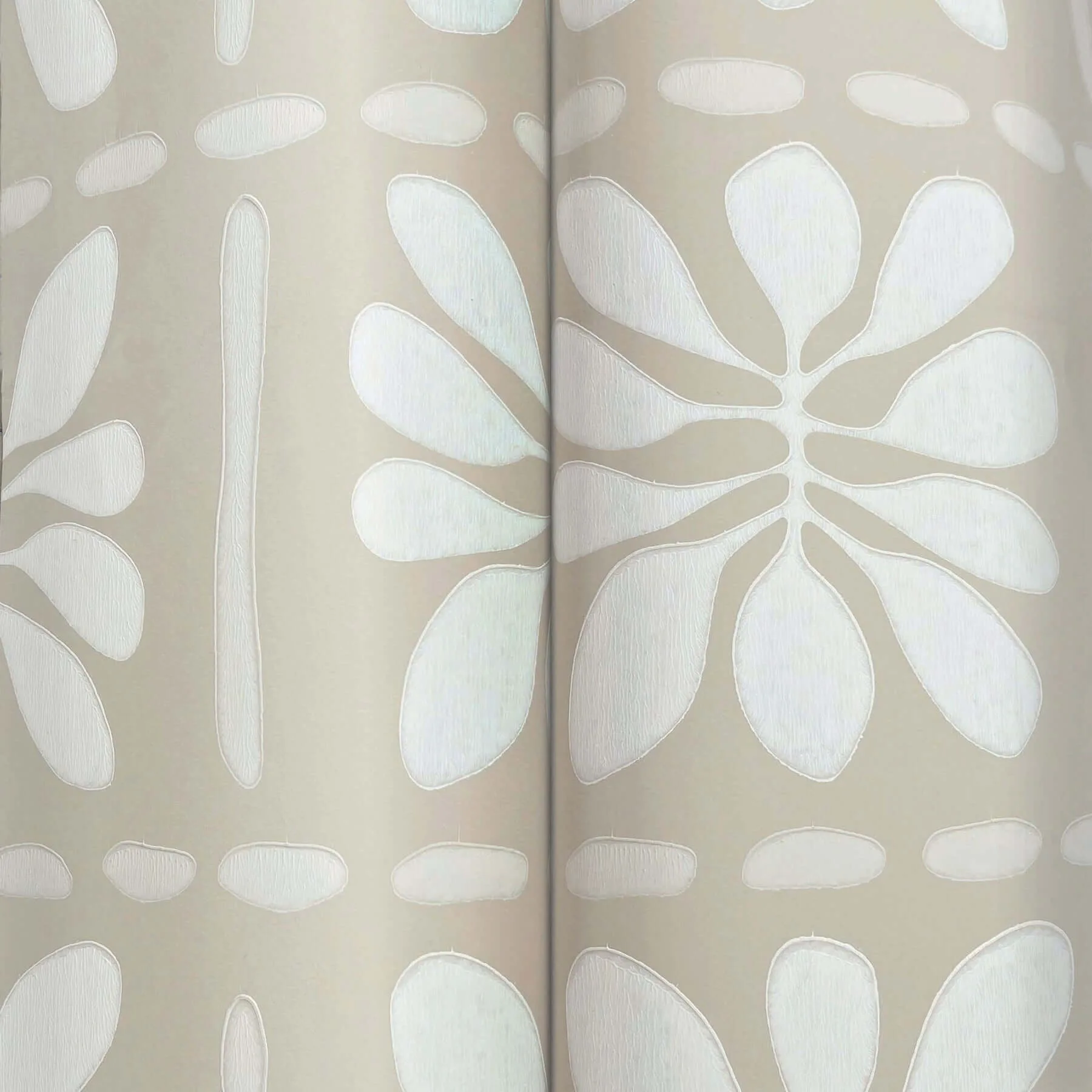 York Wallcoverings Mimosa Fleur wallpaper, color Nude, SKU ZM2808
