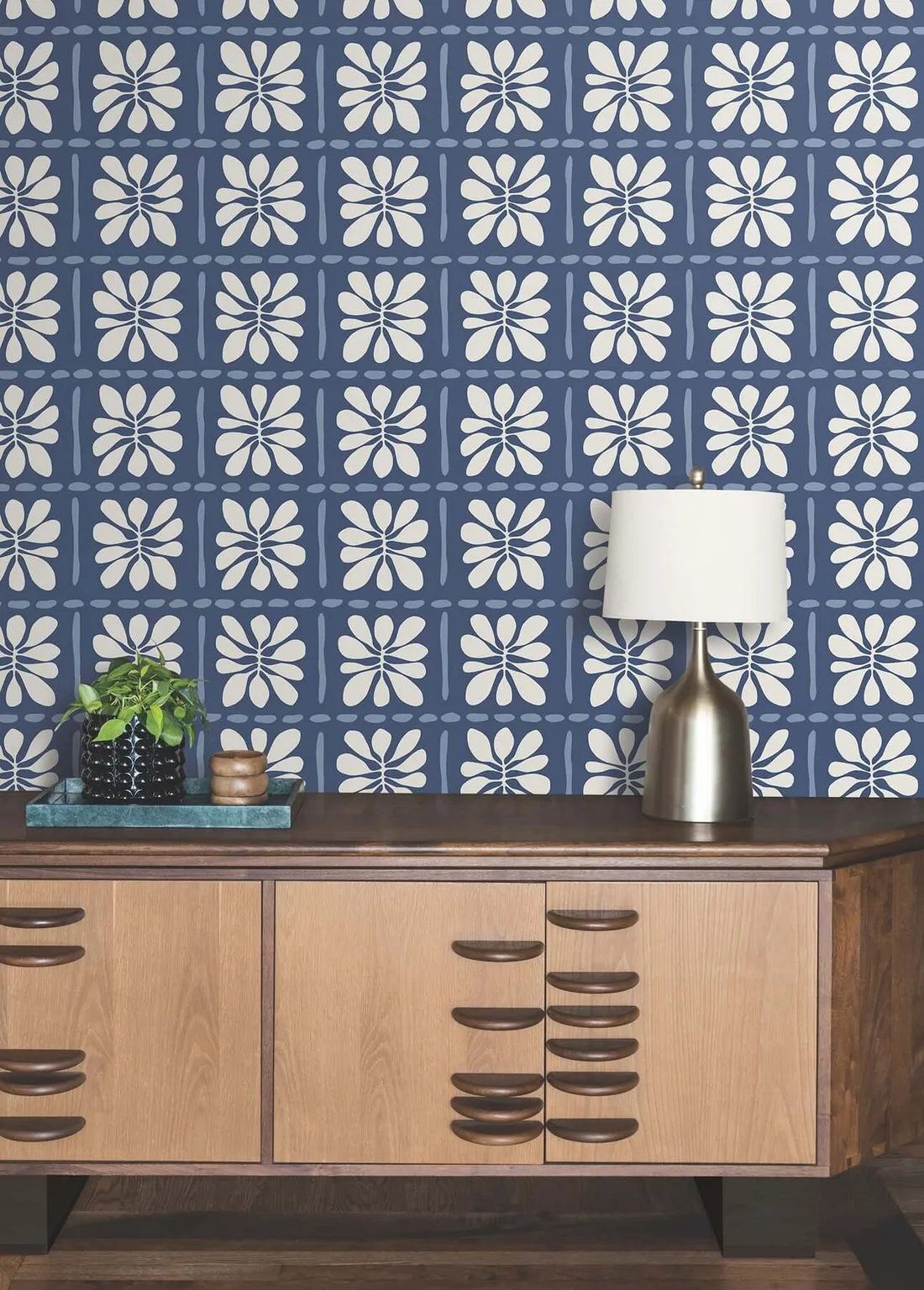York Wallcoverings Mimosa Fleur wallpaper, color Ultramarine, SKU ZM2807