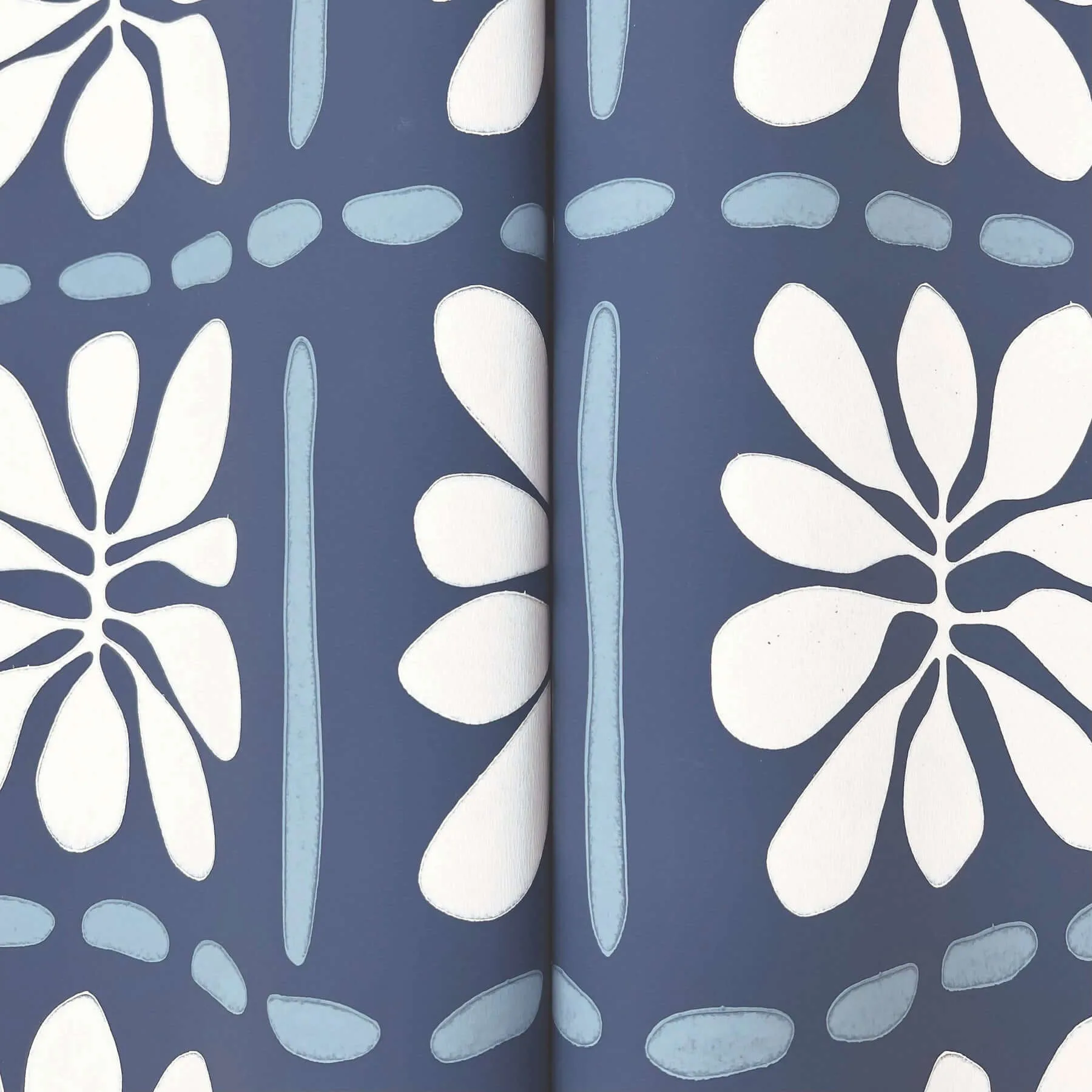 York Wallcoverings Mimosa Fleur wallpaper, color Ultramarine, SKU ZM2807