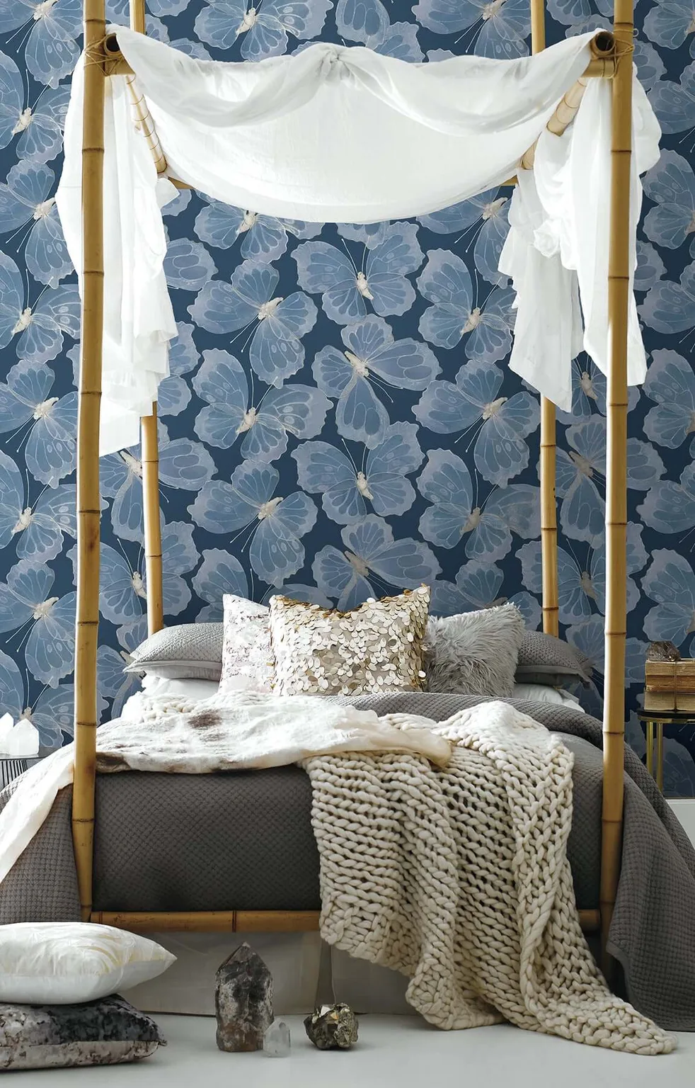 York Wallcoverings Monarch wallpaper, color Pewter, SKU PSW1566RL