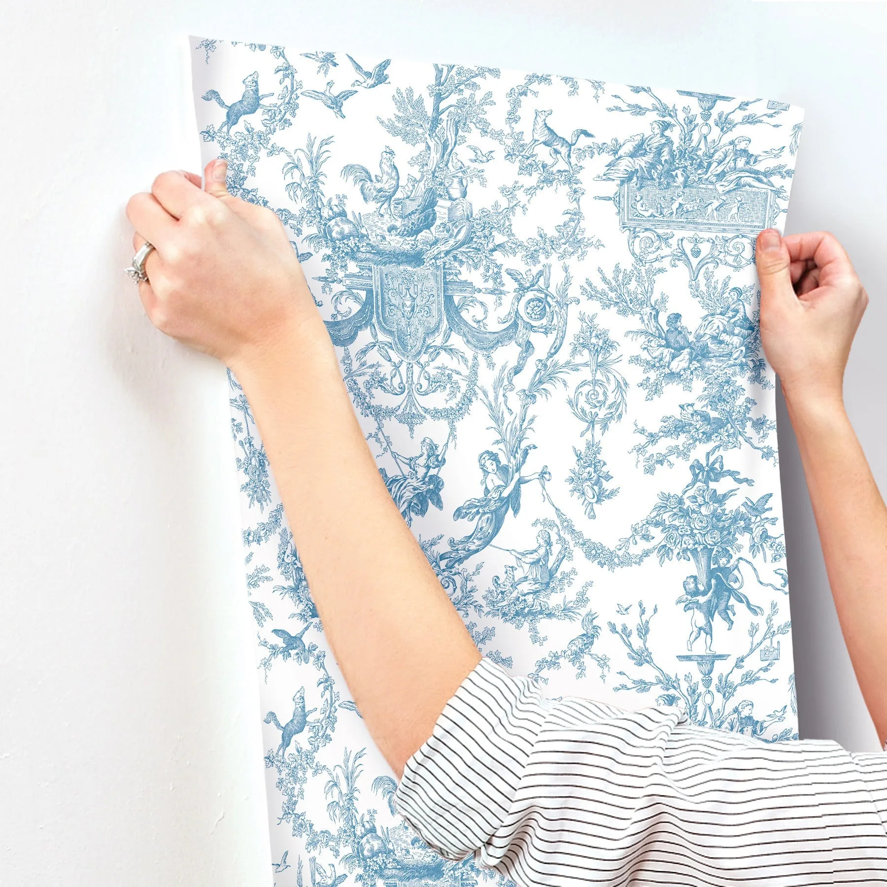 York Wallcoverings Old World Toile - Blue & White Wallpaper | Buy Online York Wallcoverings Old World Toile wallpaper, color Blue & White, SKU AT4241