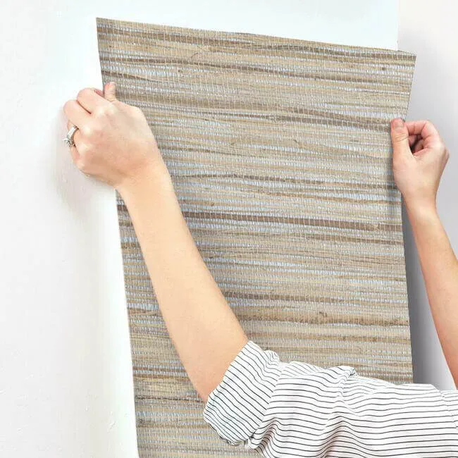 York Wallcoverings Raw Jute Grasscloth - Metallic Wallpaper | Buy Online York Wallcoverings Raw Jute Grasscloth wallpaper, color Metallic, SKU NZ0796