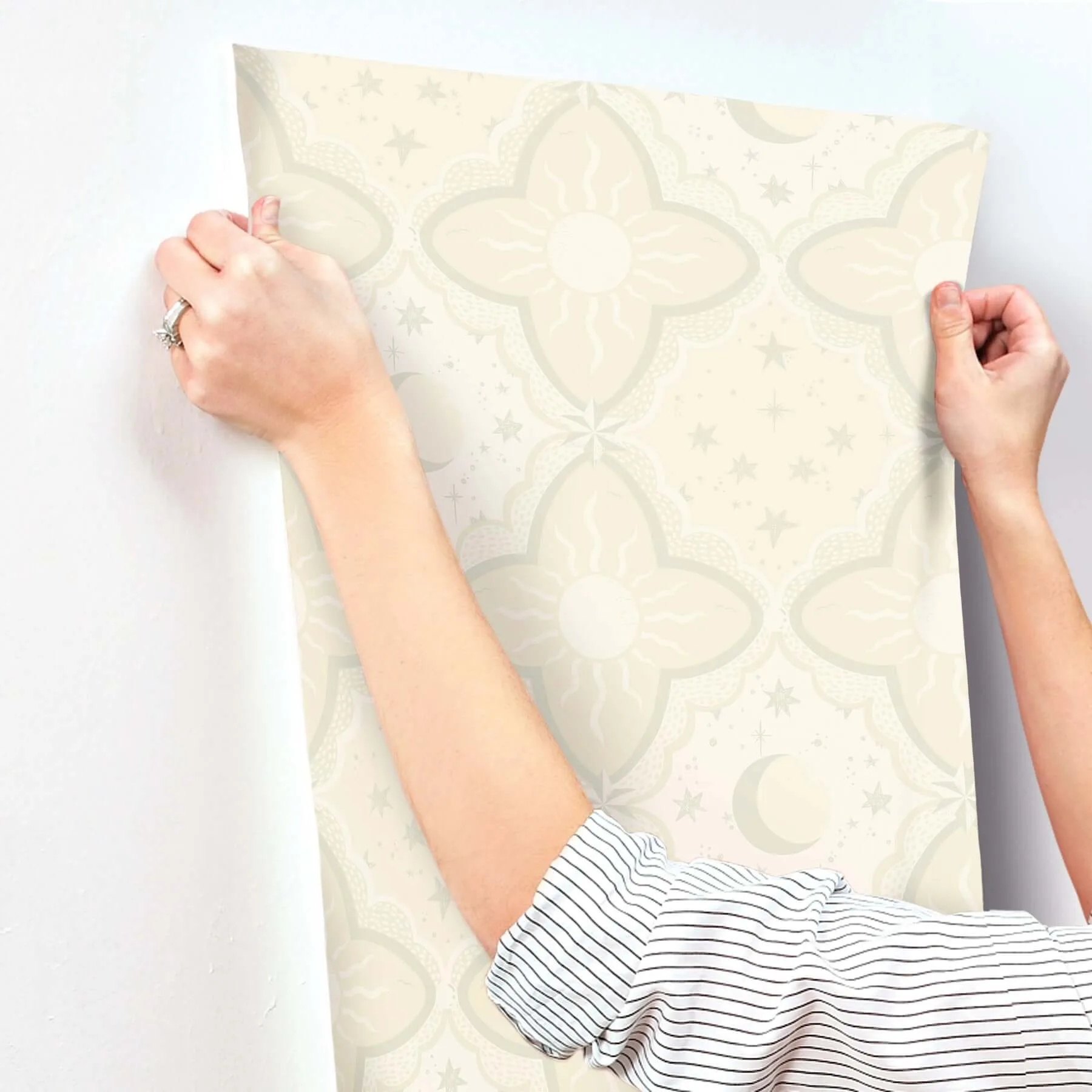 York Wallcoverings Sol & Mane - Beige Wallpaper | Buy Online York Wallcoverings Sol & Mane wallpaper, color Beige, SKU MB29031