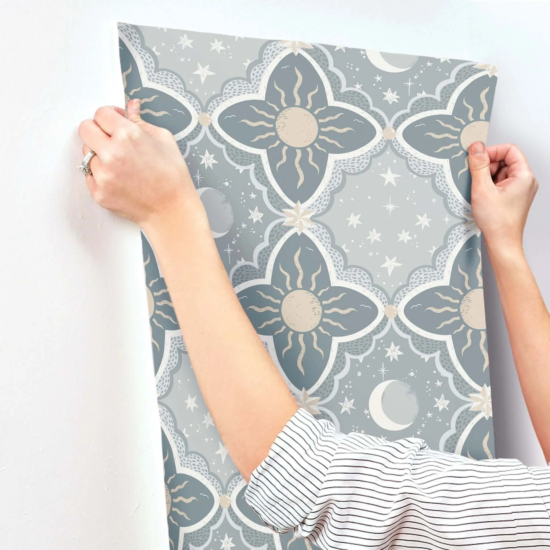 York Wallcoverings Sol & Mane - Blue Wallpaper | Buy Online York Wallcoverings Sol & Mane wallpaper, color Blue, SKU MB29034