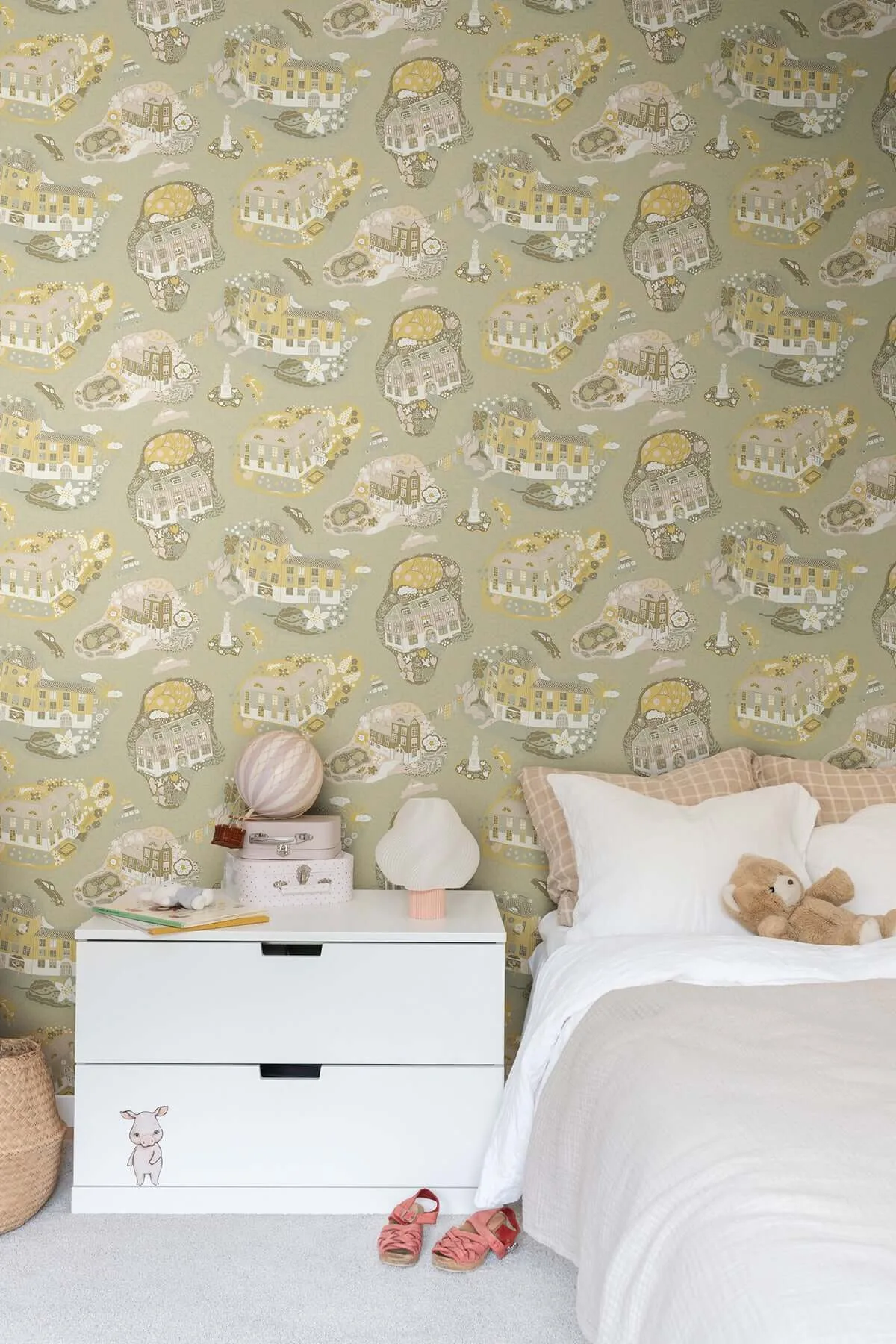 York Wallcoverings Staden wallpaper, color Mustard, SKU MB29008