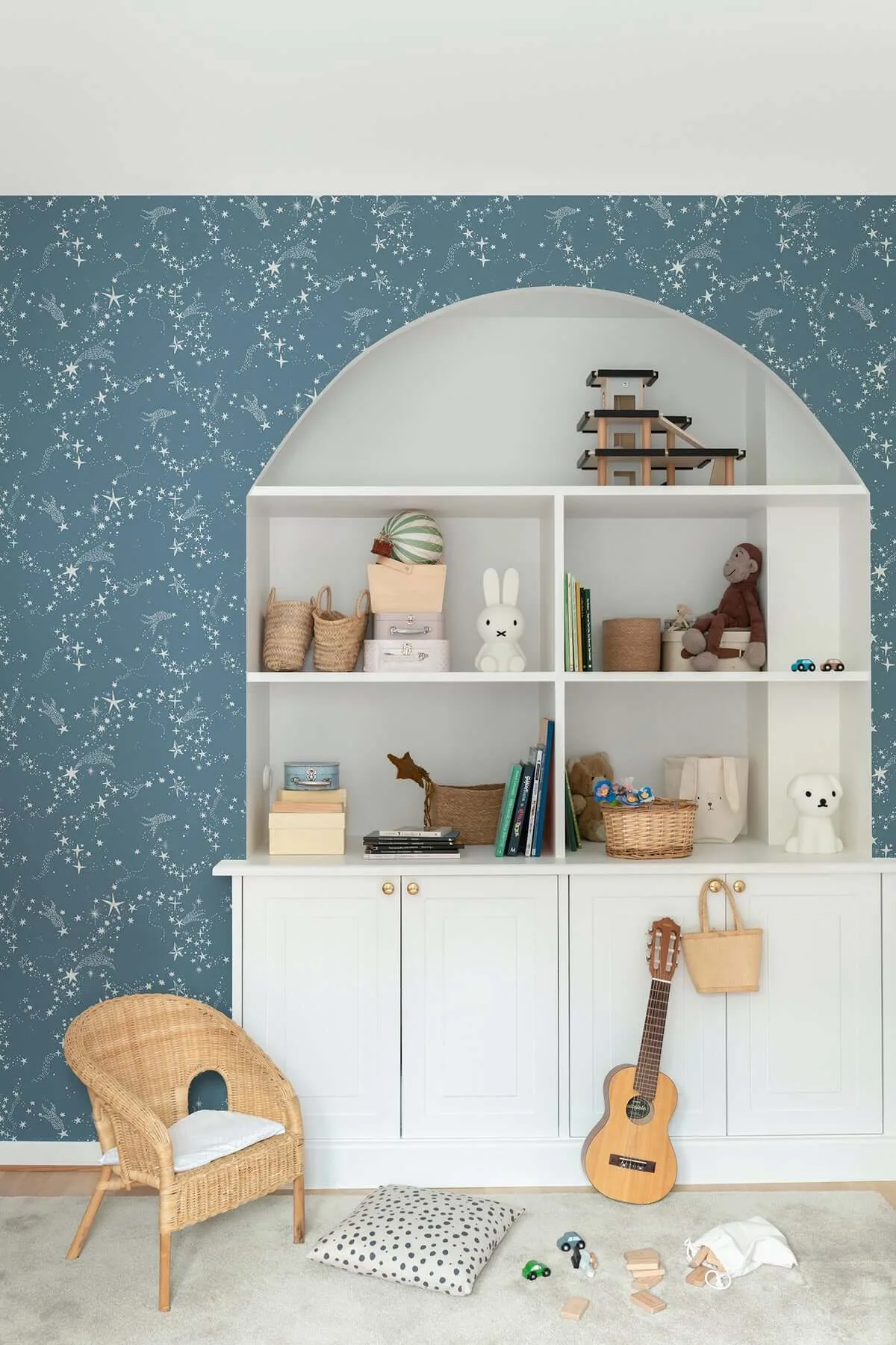 York Wallcoverings Stjarnhimmel wallpaper, color Dark Blue, SKU MB29024
