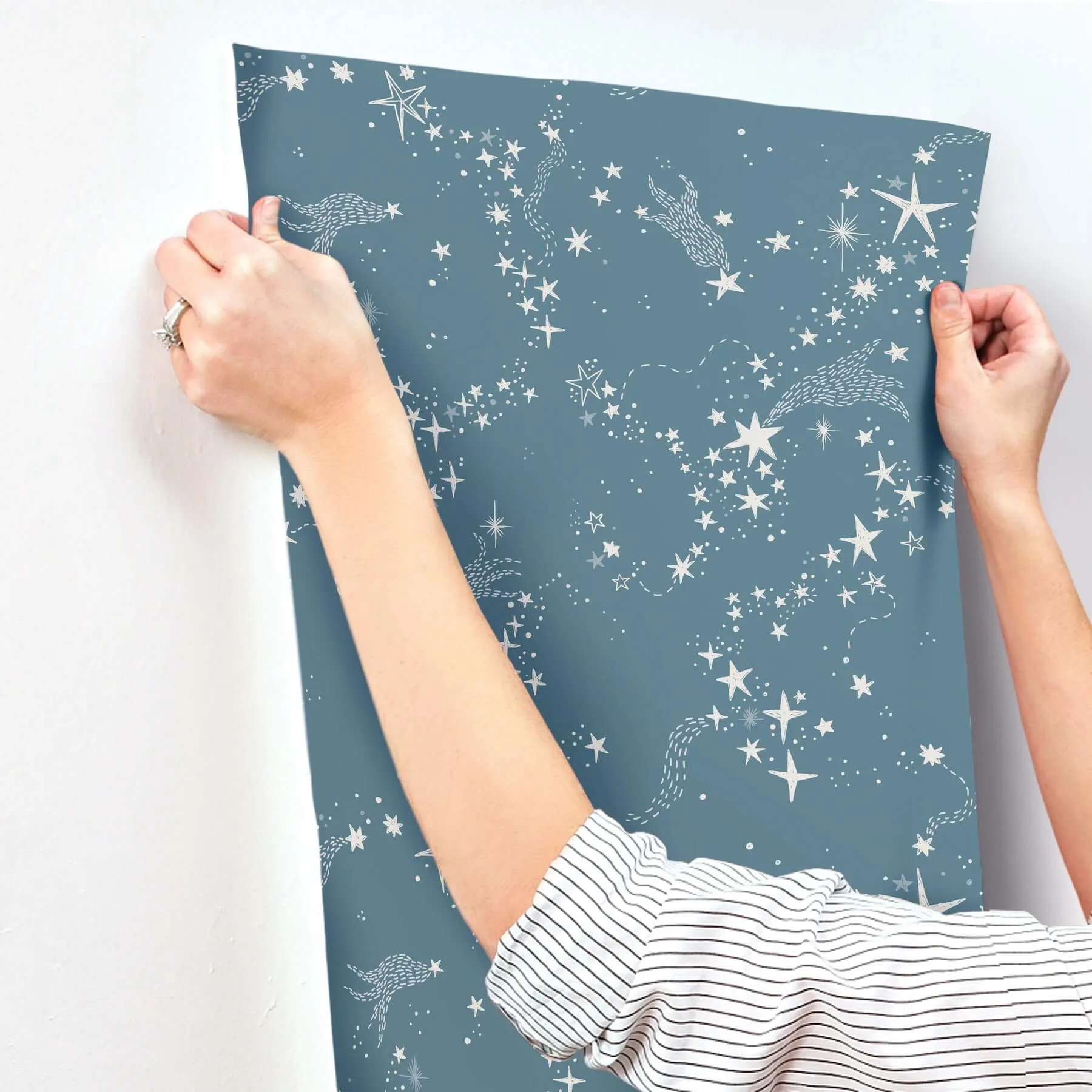 York Wallcoverings Stjarnhimmel wallpaper, color Dark Blue, SKU MB29024