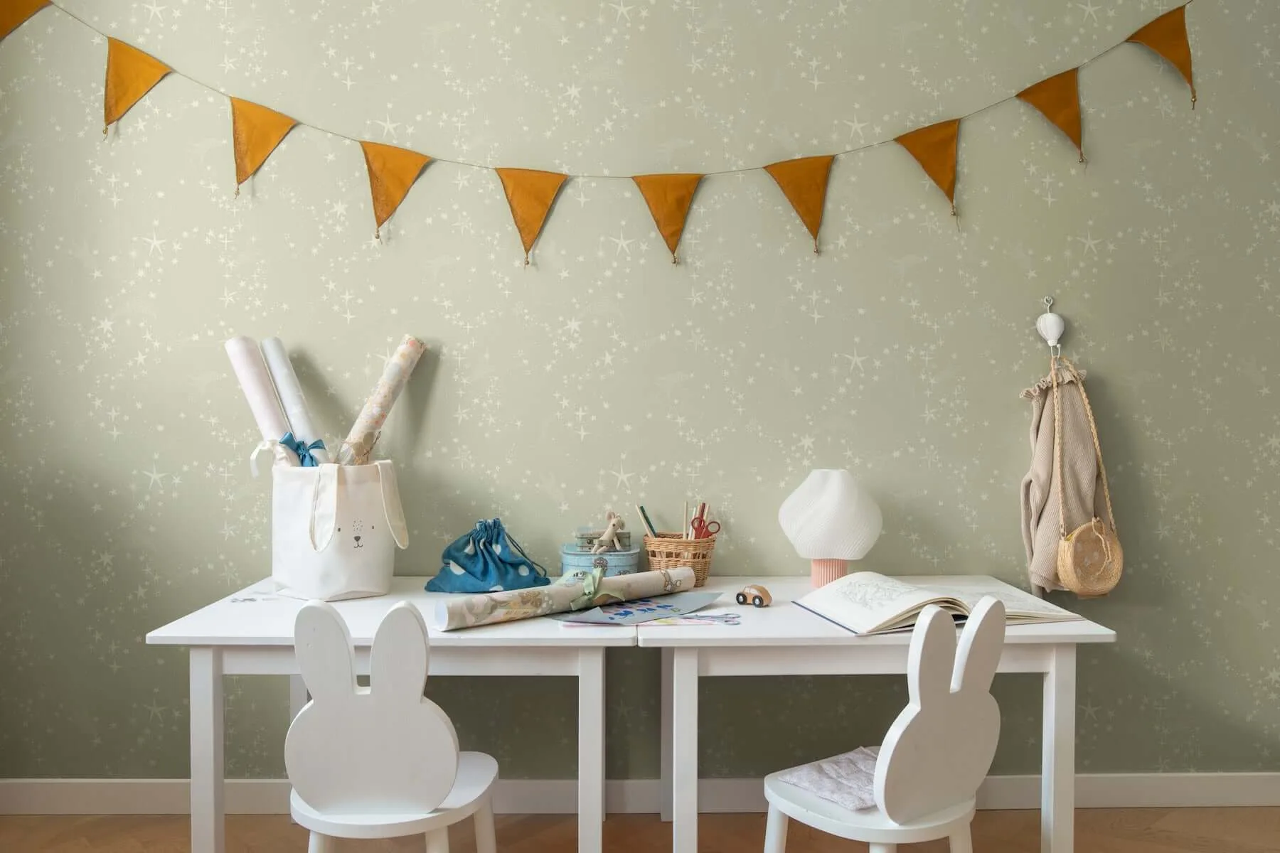 York Wallcoverings Stjarnhimmel wallpaper, color Light Green, SKU MB29021