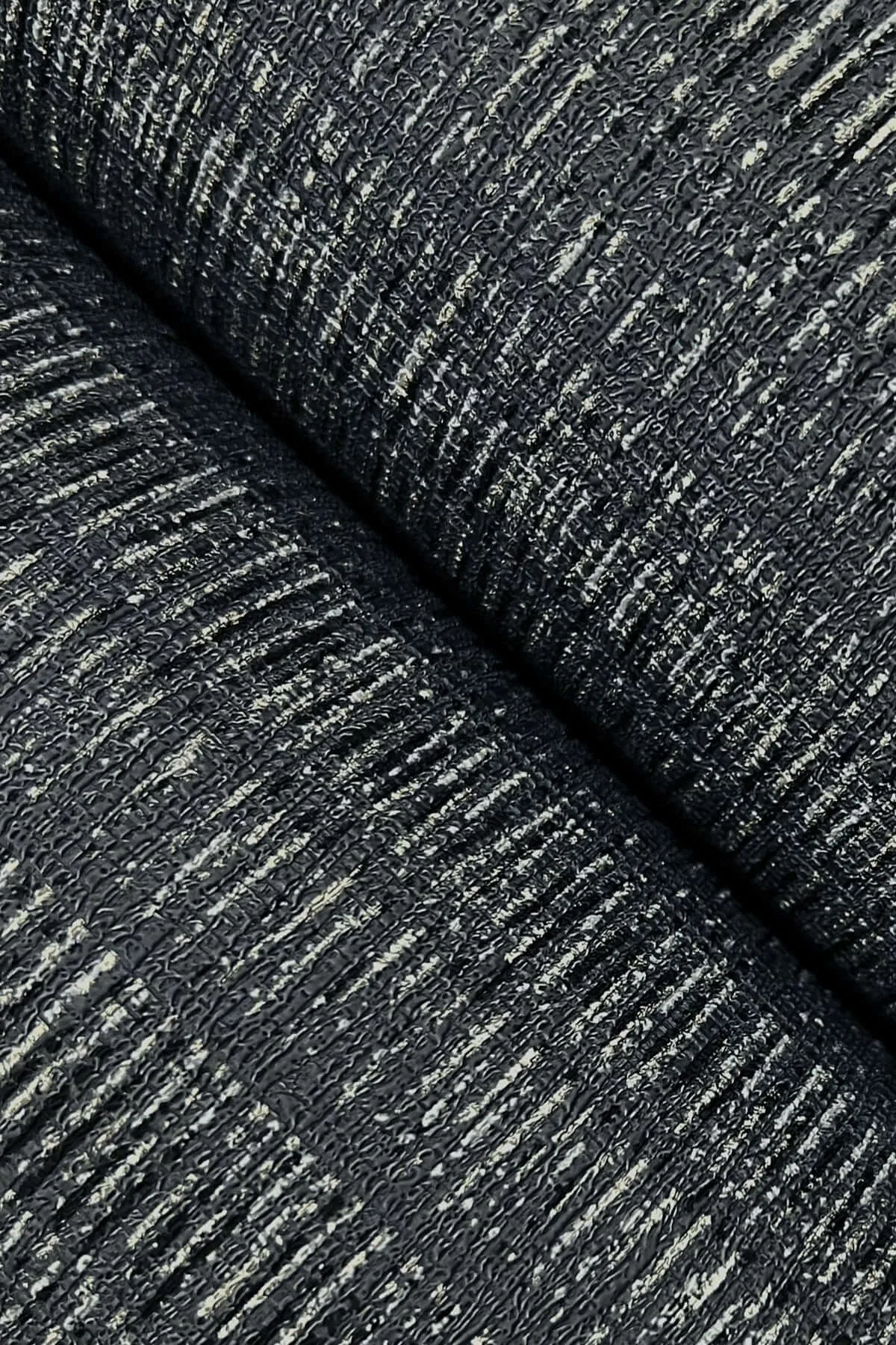 York Wallcoverings Stratford wallpaper, color Carbon, SKU UD2549N