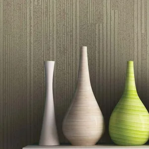 York Wallcoverings Vertical Plumb wallpaper, color Soft Gold Metallic, SKU NV5504